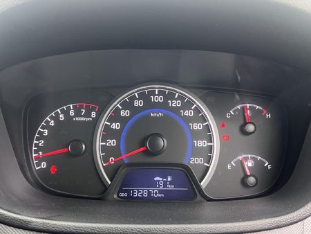 2018-Hyundai-Grand-i10-10-Motion_9
