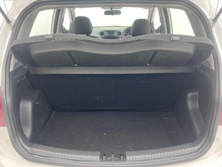 2018-Hyundai-Grand-i10-10-Motion_12