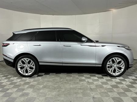 2019-Land-Rover-Range-Rover-Velar-30-D-SE-D300_16