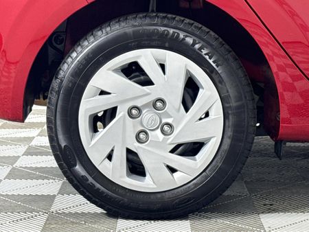 2026-Hyundai-Grand-i10-10-Motion_6