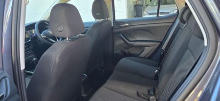 2025-Volkswagen-T-Cross-10-TSI-Auto_12
