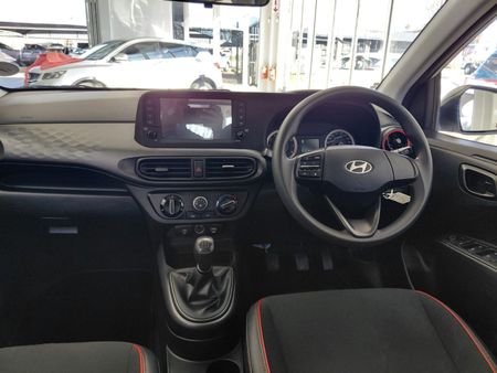 2026-Hyundai-Grand-i10-10-Fluid_13
