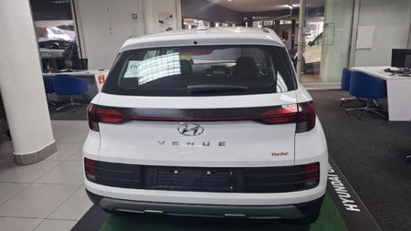 2024-Hyundai-Venue-10-TGDI-Motion-DCT_4