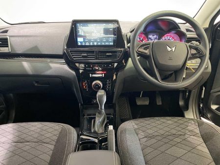 2026-Mahindra-XUV-3XO-12T-MX3-Auto_14