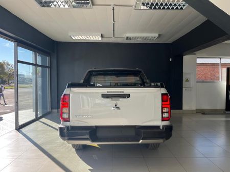 2026-Mitsubishi-Triton-24-Bi-Turbo-Di-Dc-4x4-AT-PU-DC_7
