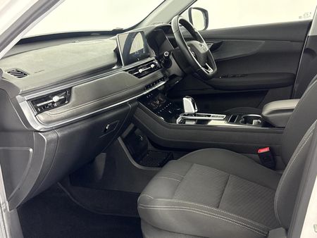 2025-Chery-Tiggo-4-Pro-15T-Lit-Auto_8