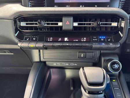2026-Toyota-Land-Cruiser-Prado-TX-28GD-Auto_11