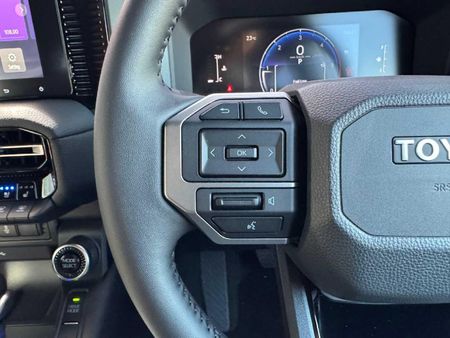 2026-Toyota-Land-Cruiser-Prado-TX-28GD-Auto_12