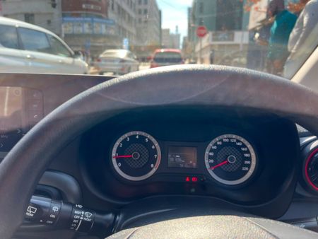 2023-Hyundai-Grand-i10-10-Motion_5