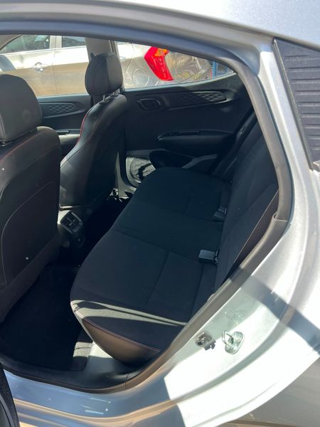 2023-Hyundai-Grand-i10-10-Motion_7