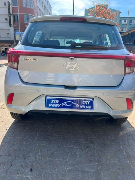 2023-Hyundai-Grand-i10-10-Motion_8