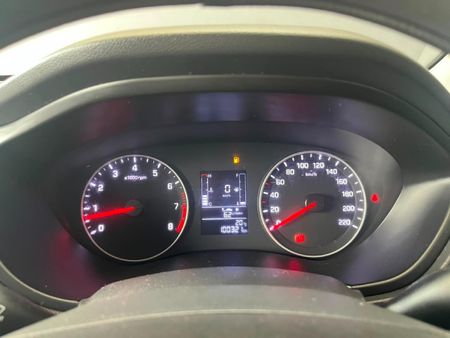 2020-Hyundai-i20-12-Motion_6