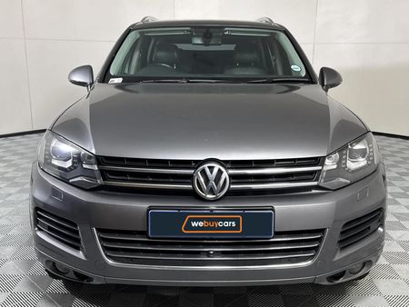 2013-Volkswagen-Touareg-30-V6-TDI-Auto-Bluemotion-180kW_12