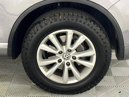 2013-Volkswagen-Touareg-30-V6-TDI-Auto-Bluemotion-180kW_3