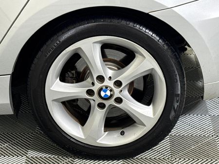 2008-BMW-1-Series-120d-5-dr-Auto_5