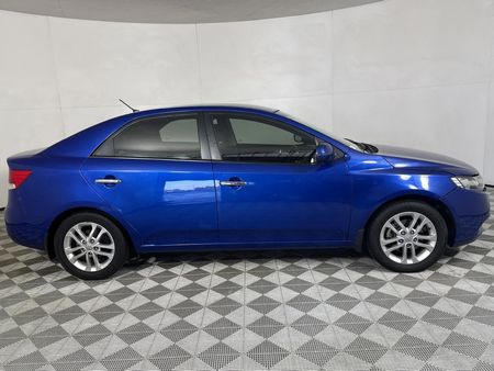2012-Kia-Cerato-16-Auto_16