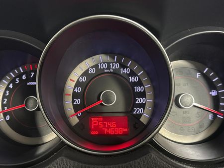 2012-Kia-Cerato-16-Auto_2