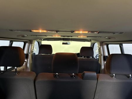 2019-Volkswagen-Kombi-20-TDI-Auto-103kW-Trendline_13