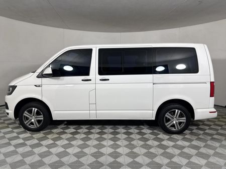 2019-Volkswagen-Kombi-20-TDI-Auto-103kW-Trendline_18