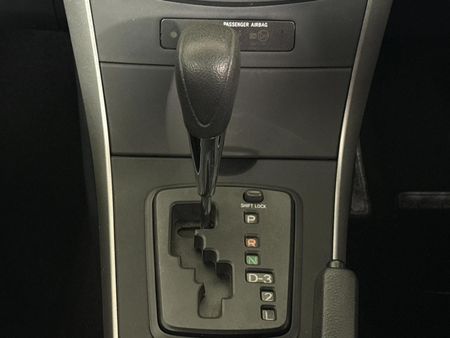2017-Toyota-Corolla-Quest-16-Auto_10