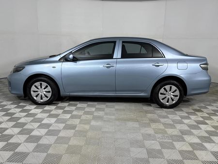 2017-Toyota-Corolla-Quest-16-Auto_18