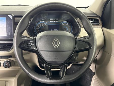 2026-Renault-Triber-10-Techno_11