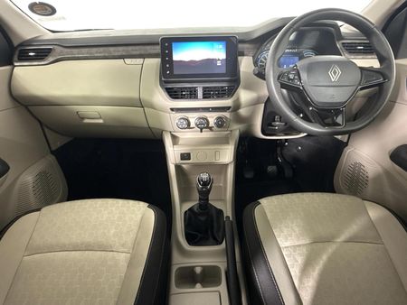 2026-Renault-Triber-10-Techno_1