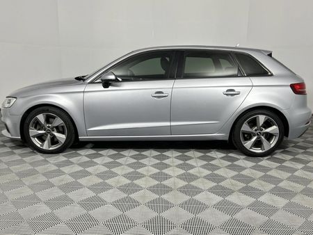 2016-Audi-A3-Sportback-20-TFSI-Auto-40-TFSI_19