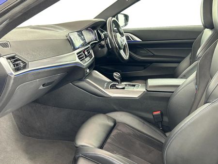 2021-BMW-4-Series-420i-Coupe-M-Sport_6