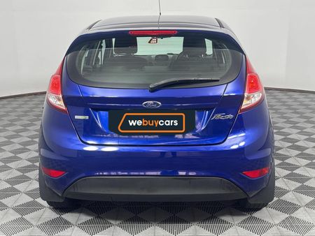 2017-Ford-Fiesta-10-EcoBoost-Trend-5-dr_17