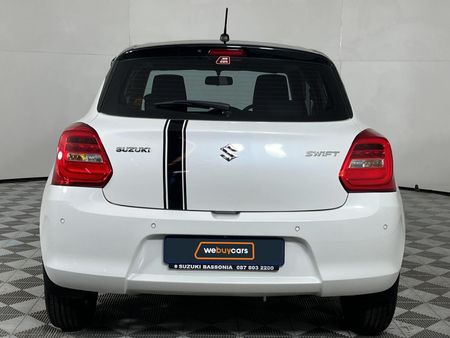 2023-Suzuki-Swift-12-GLX-Auto_17