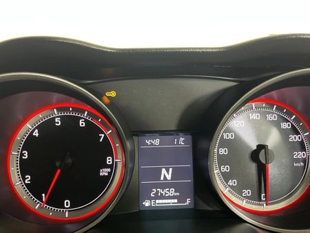 2023-Suzuki-Swift-12-GLX-Auto_2