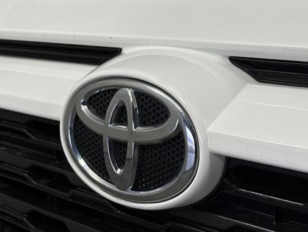 2019-Toyota-RAV4-20-GX_9