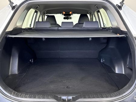 2019-Toyota-RAV4-20-GX_12