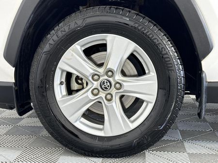 2019-Toyota-RAV4-20-GX_3