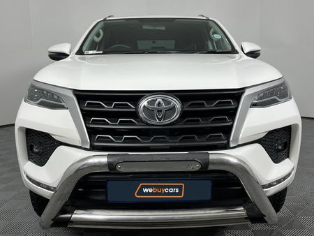 2022-Toyota-Fortuner-24-GD-6-Raised-Body_15