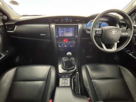 2022-Toyota-Fortuner-24-GD-6-Raised-Body_1