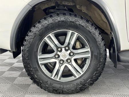 2022-Toyota-Fortuner-24-GD-6-Raised-Body_4