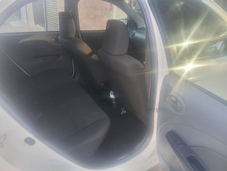 2020-Toyota-Etios-15-XS-Petrol-manual_17
