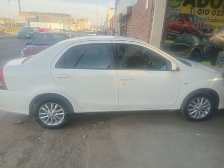 2020-Toyota-Etios-15-XS-Petrol-manual_3