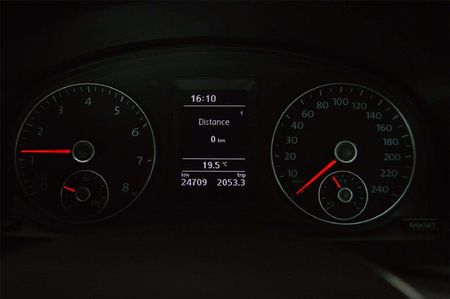 2021-Volkswagen-Caddy-10-TSI-Trendline_10