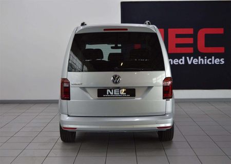 2021-Volkswagen-Caddy-10-TSI-Trendline_4