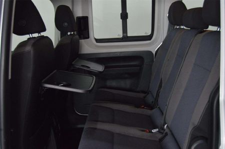 2021-Volkswagen-Caddy-10-TSI-Trendline_8