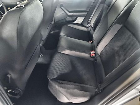 2026-Volkswagen-Polo-10-TSI-Life_13
