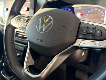 2025-Volkswagen-T-Cross-10-TSI-Life-Auto_17