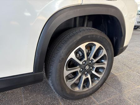 2023-Suzuki-Grand-Vitara-15-GLX-Hybrid-Allgrip-Auto_8