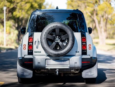 2020-Land-Rover-Defender-110-D240-First-Edition-177kW_5