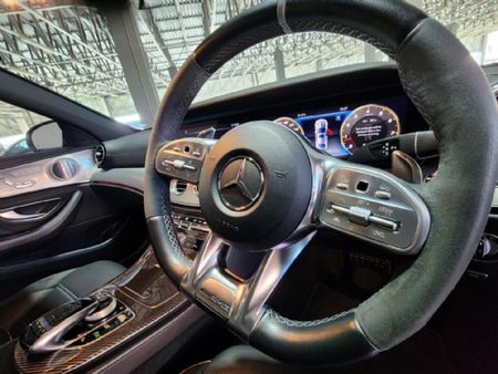 2019-Mercedes-AMG-E-Class-E63-S-AMG-4Matic_19