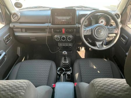 2026-Suzuki-Jimny-15-GLX-AllGrip-5-Door_11