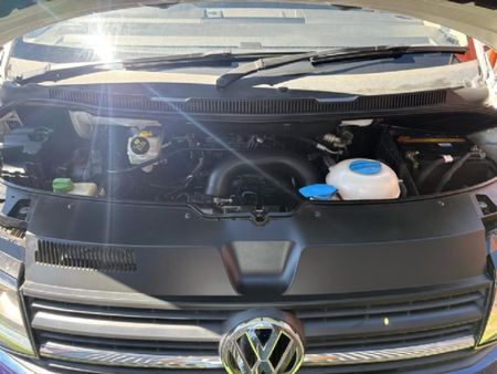 2018-Volkswagen-Kombi-20-TDI-Auto-LWB-103kW-Comfortline_12